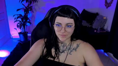 Missy Charlottte.  Hey remember to give me a thumbs up ty online show from 01-17-25, 10:22