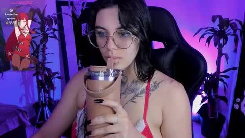 Missy Charlottte.  Hey remember to give me a thumbs up ty online show from 11-21-25, 03:27