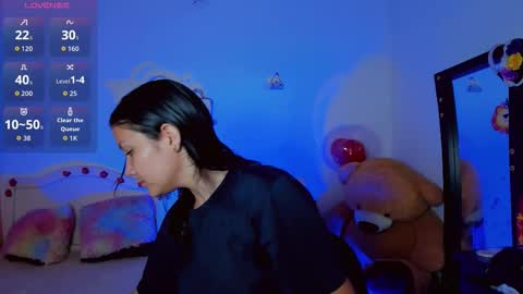 Snapshot of misschelsea01 chatting on 11-23-25, 12:27 Chelsea online show from 11-23-25, 12:27