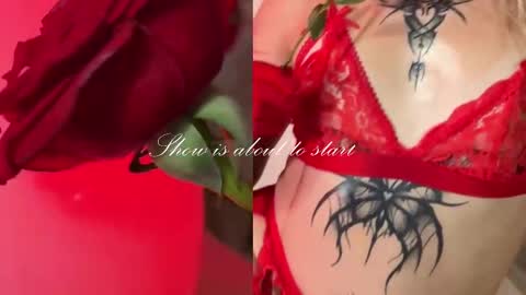 Chloe freelance model Please your thumbs up are important  online show from 02-20-25, 11:10