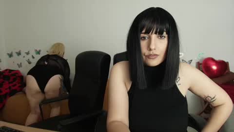 Miss online show from 02-14-25, 09:32