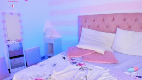 Melany Hiller online show from 12-22-24, 07:22