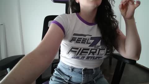 Ivana online show from 01-29-25, 08:04