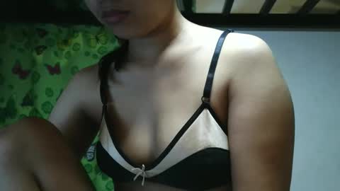 Jona online show from 12-01-25, 02:38