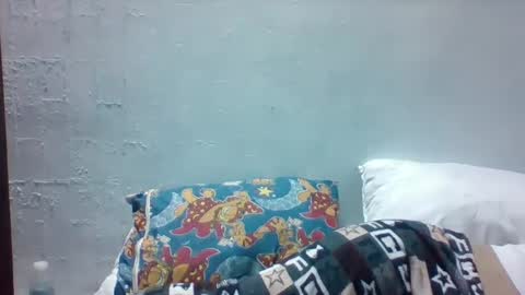 Snapshot of misskitty2xxx chatting on 12-03-24, 08:17 Merry online show from 12-03-24, 08:17