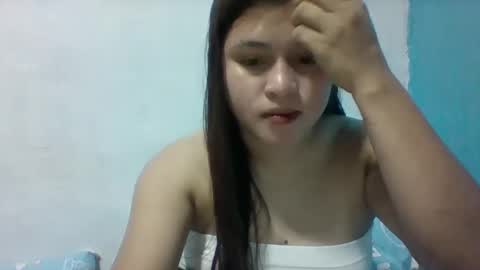 Snapshot of misskitty2xxx chatting on 03-04-25, 11:22 Merry online show from 03-04-25, 11:22