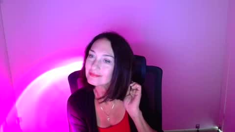 Snapshot of misskristyyy chatting on 10-03-25, 11:18 Christina online show from 10-03-25, 11:18