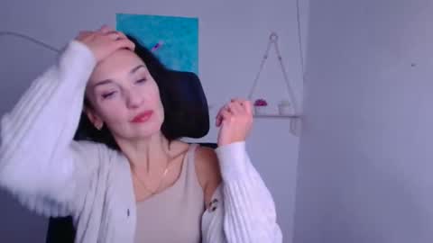 Christina online show from 01-18-26, 12:31