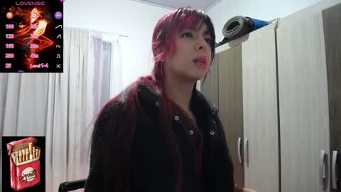 Snapshot of misslana_wn chatting on 01-04-25, 01:53 LanaLul online show from 01-04-25, 01:53