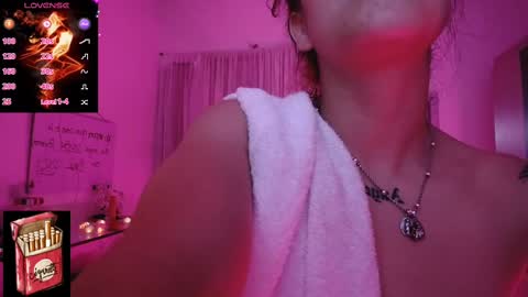 Snapshot of misslana_wn chatting on 02-19-25, 01:51 LanaLul online show from 02-19-25, 01:51