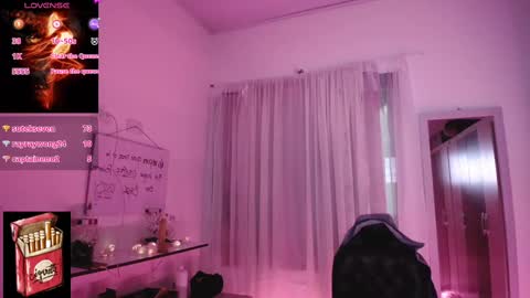 Snapshot of misslana_wn chatting on 02-19-25, 08:01 LanaLul online show from 02-19-25, 08:01