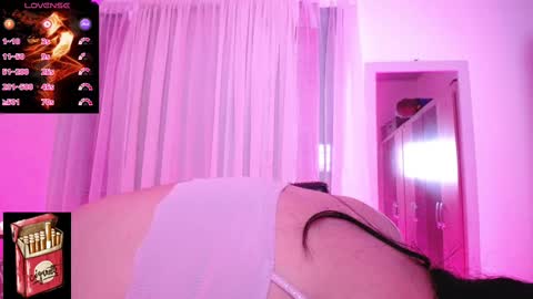 Snapshot of misslana_wn chatting on 03-01-25, 12:39 LanaLul online show from 03-01-25, 12:39