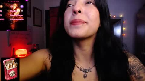 Snapshot of misslana_wn chatting on 11-20-25, 01:28 LanaLul online show from 11-20-25, 01:28