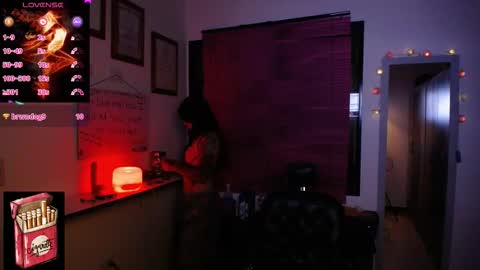 Snapshot of misslana_wn chatting on 12-04-25, 05:39 LanaLul online show from 12-04-25, 05:39