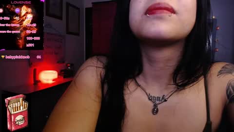 Snapshot of misslana_wn chatting on 12-05-25, 05:05 LanaLul online show from 12-05-25, 05:05