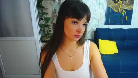 MissLaura online show from 11-02-25, 06:38