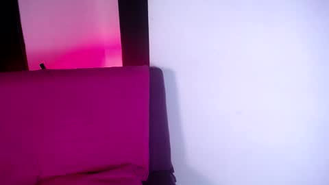 Snapshot of missloise chatting on 12-23-24, 06:58 Miss Loise online show from 12-23-24, 06:58