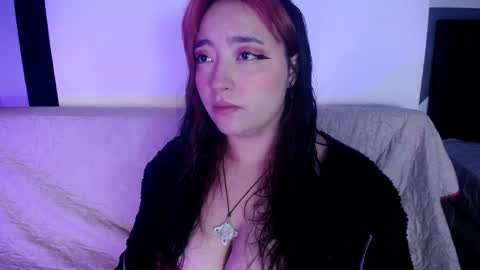 Snapshot of missloise chatting on 01-09-25, 12:41 Miss Loise online show from 01-09-25, 12:41