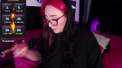 Snapshot of missloise chatting on 02-13-25, 03:56 Miss Loise online show from 02-13-25, 03:56