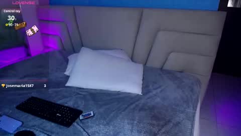 Snapshot of missloise chatting on 10-02-25, 05:36 Miss Loise online show from 10-02-25, 05:36