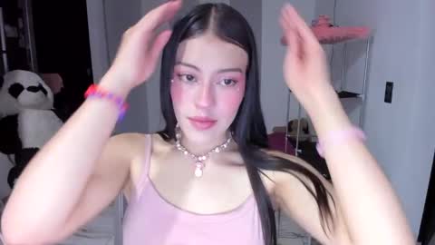 missloren333 online show from 01-08-25, 07:55