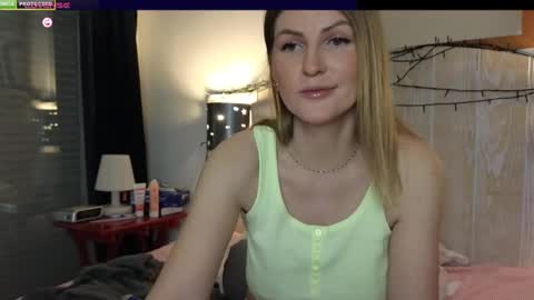 Misslucci online show from 01-10-25, 02:45