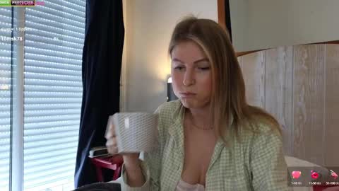 Misslucci online show from 03-01-25, 09:29