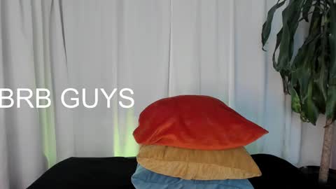 i am lyn online show from 02-18-25, 07:32