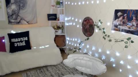 Li  online show from 01-10-25, 03:06