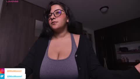 MissMoon online show from 09-09-25, 02:00