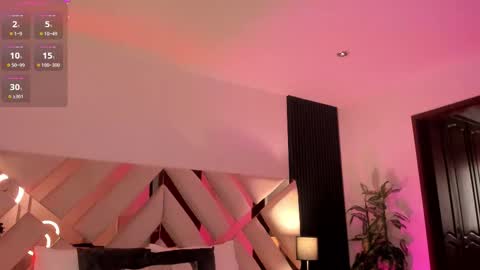 Snapshot of missnataly_ chatting on 11-21-25, 01:32 Nataly Rivas online show from 11-21-25, 01:32