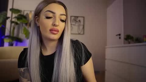 Snapshot of missobsidian chatting on 02-02-26, 08:51 Miss Obsidian online show from 02-02-26, 08:51