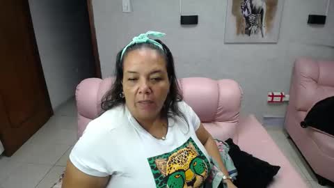 Penelope online show from 11-10-25, 12:04