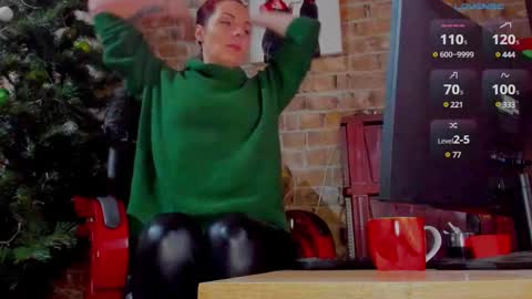 Miss Venus online show from 02-04-25, 10:32