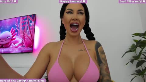 Snapshot of misspinkroom chatting on 02-01-25, 08:26 Renata online show from 02-01-25, 08:26