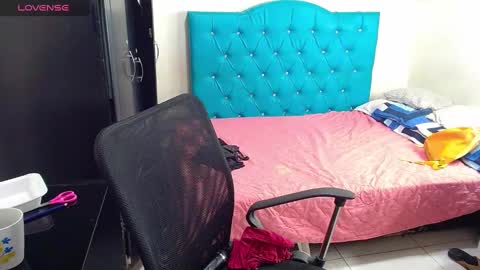 kassandra online show from 02-28-25, 03:26