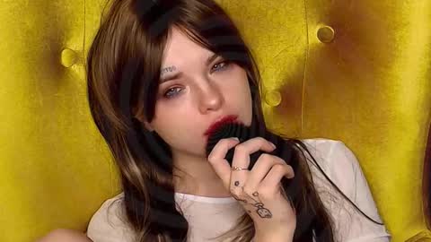 Misss Lola Angel online show from 10-12-25, 02:05