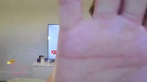     online show from 09-15-25, 06:35