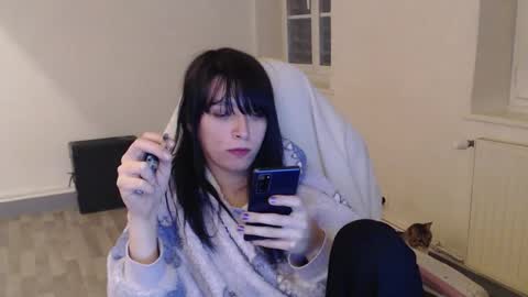 missthon online show from 01-29-25, 07:43