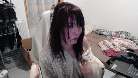 missthon online show from 11-13-25, 06:23