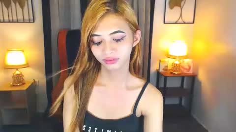 Snapshot of misstressallisonts chatting on 12-23-24, 04:22 Allisondont forget follow me online show from 12-23-24, 04:22