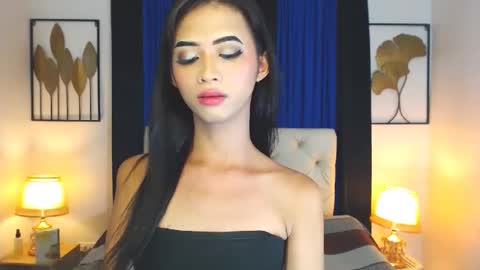 Snapshot of misstressallisonts chatting on 02-19-25, 10:56 Allisondont forget follow me online show from 02-19-25, 10:56