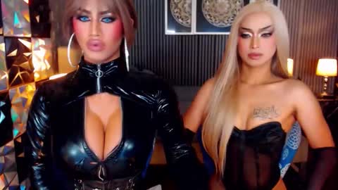 Snapshot of misstrishontop chatting on 03-02-26, 05:42 misstrishontop online show from 03-02-26, 05:42