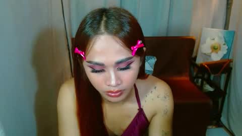 Snapshot of missviolet11 chatting on 02-18-25, 10:49 SweetViolet online show from 02-18-25, 10:49