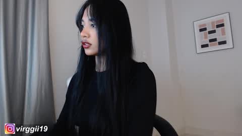 missvirggii online show from 10-20-25, 09:37