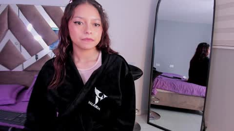 Miss online show from 02-04-25, 01:45