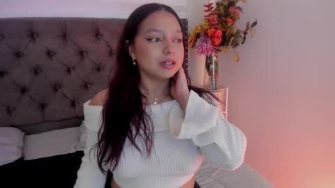 Snapshot of missy_davis chatting on 01-10-26, 09:30 Miss online show from 01-10-26, 09:30