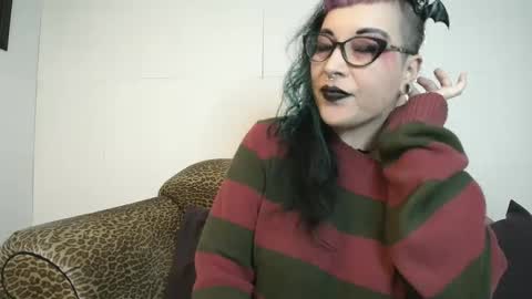 Missy Dee online show from 01-07-25, 07:52