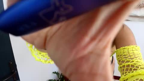 Snapshot of missyscarlet chatting on 02-20-26, 06:10 missyscarlet online show from 02-20-26, 06:10