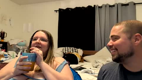 missytongue online show from 10-25-25, 09:06